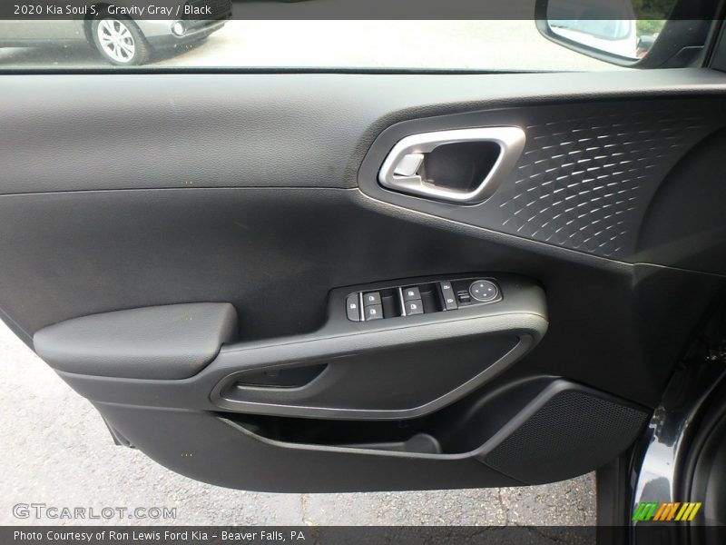 Gravity Gray / Black 2020 Kia Soul S