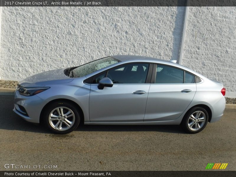 Arctic Blue Metallic / Jet Black 2017 Chevrolet Cruze LT