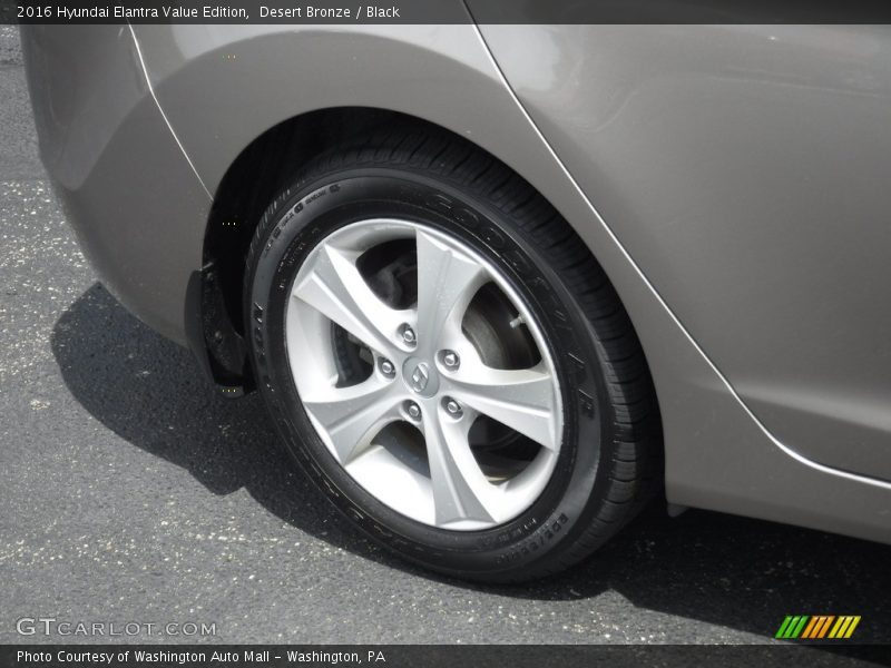 Desert Bronze / Black 2016 Hyundai Elantra Value Edition