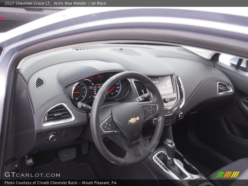 Arctic Blue Metallic / Jet Black 2017 Chevrolet Cruze LT