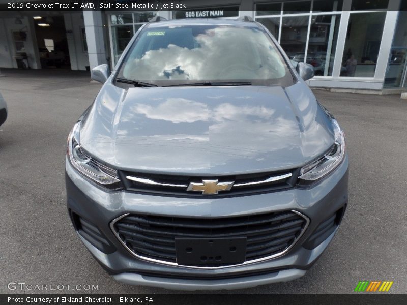 Satin Steel Metallic / Jet Black 2019 Chevrolet Trax LT AWD