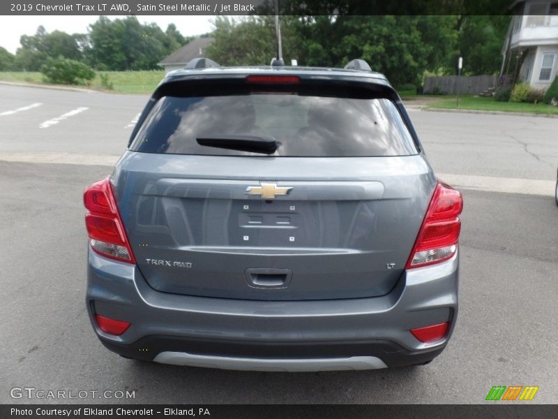 Satin Steel Metallic / Jet Black 2019 Chevrolet Trax LT AWD