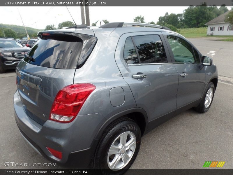 Satin Steel Metallic / Jet Black 2019 Chevrolet Trax LT AWD
