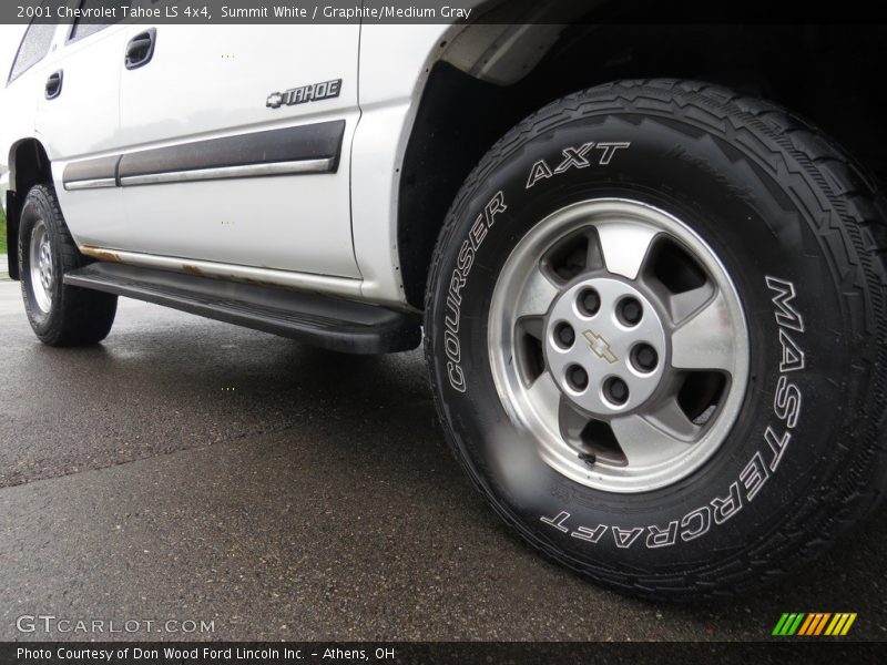 Summit White / Graphite/Medium Gray 2001 Chevrolet Tahoe LS 4x4