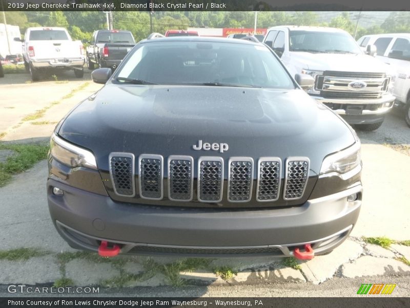 Diamond Black Crystal Pearl / Black 2019 Jeep Cherokee Trailhawk 4x4