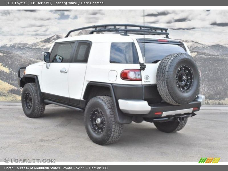 Iceberg White / Dark Charcoal 2013 Toyota FJ Cruiser 4WD