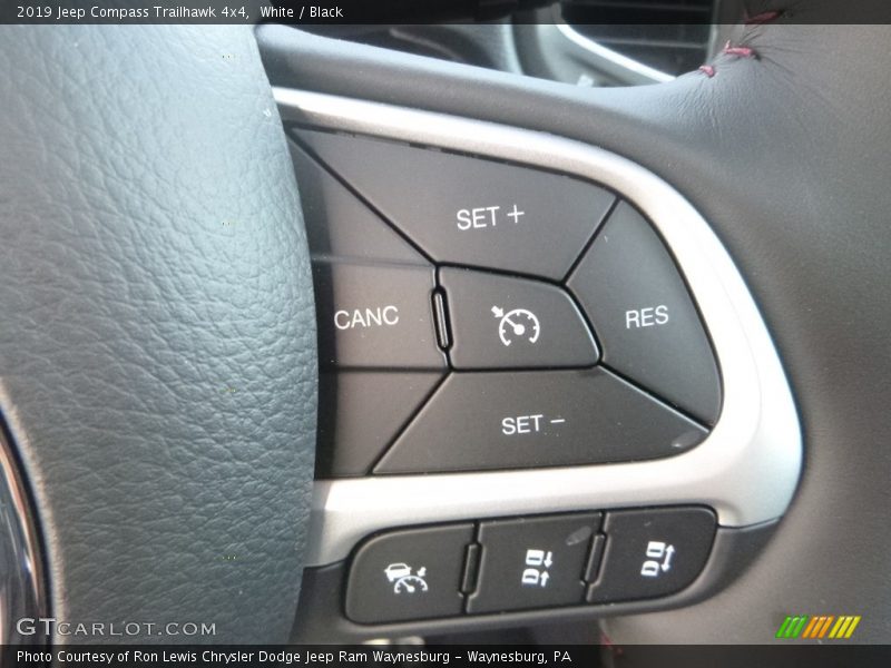 White / Black 2019 Jeep Compass Trailhawk 4x4