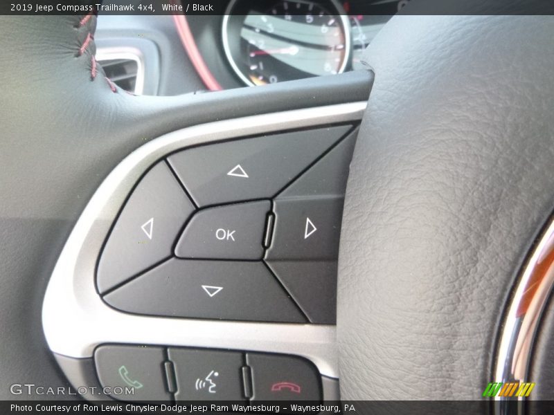 White / Black 2019 Jeep Compass Trailhawk 4x4