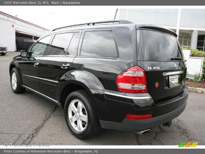 Black / Macadamia 2007 Mercedes-Benz GL 450