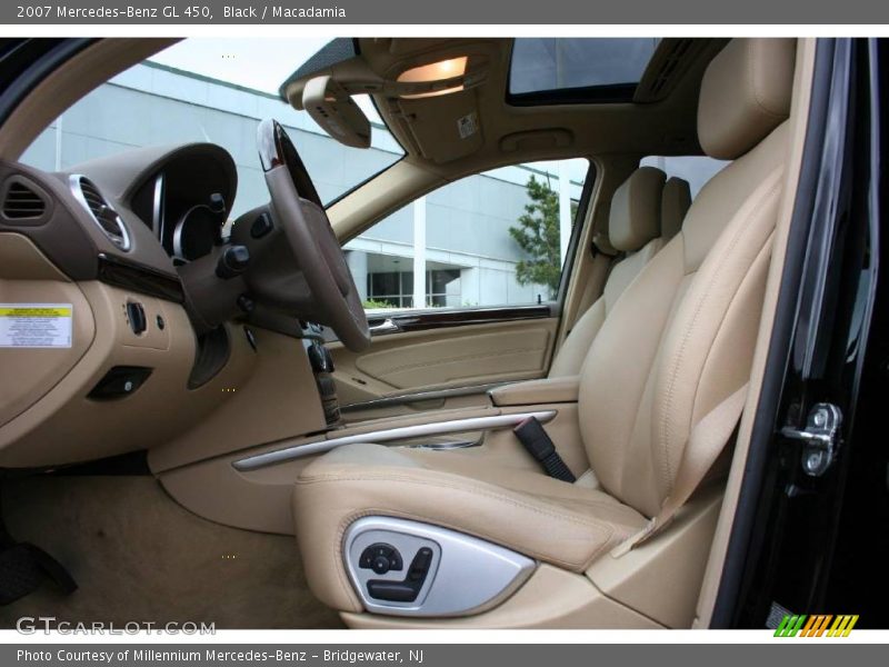 Black / Macadamia 2007 Mercedes-Benz GL 450