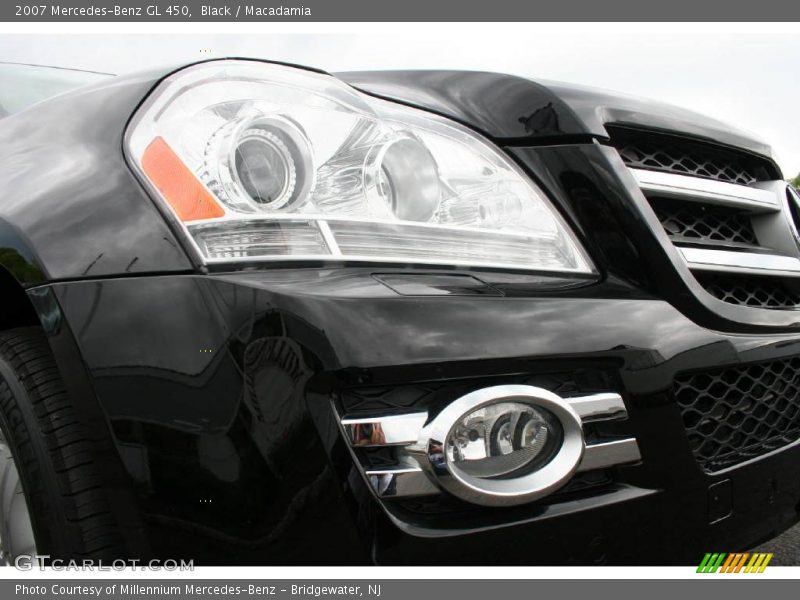 Black / Macadamia 2007 Mercedes-Benz GL 450
