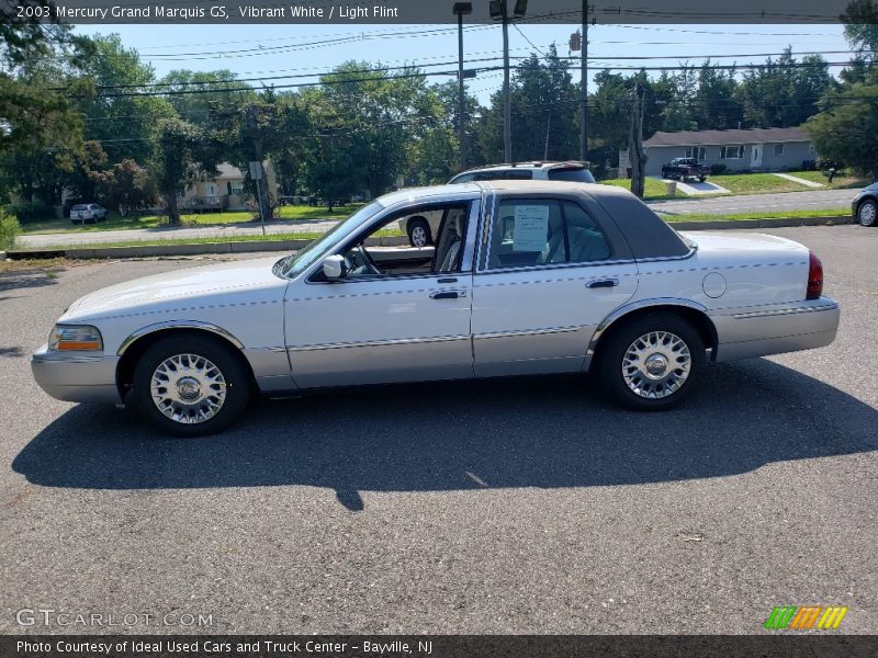 Vibrant White / Light Flint 2003 Mercury Grand Marquis GS