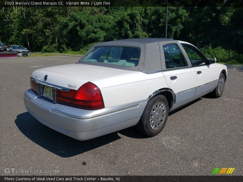 Vibrant White / Light Flint 2003 Mercury Grand Marquis GS