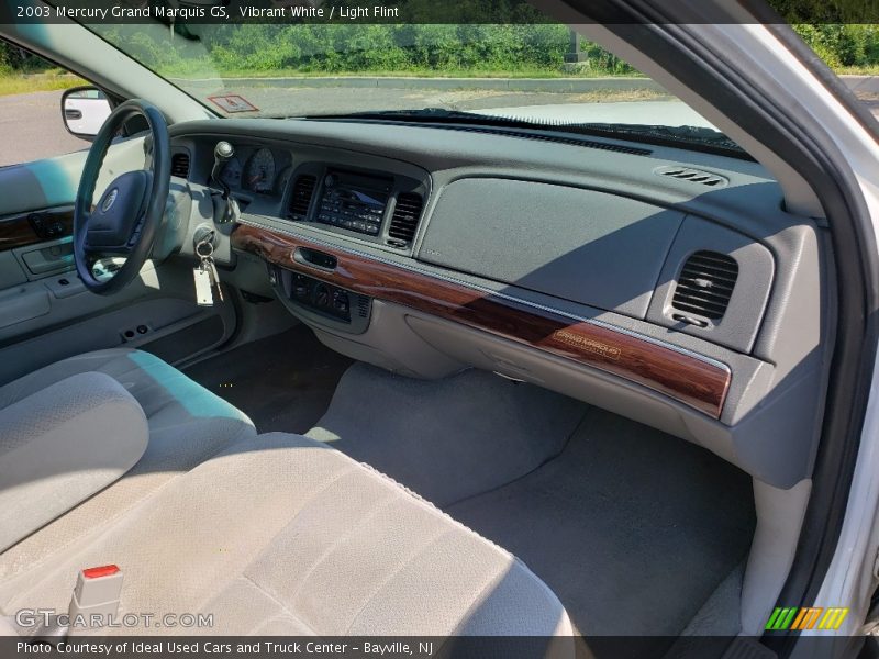 Vibrant White / Light Flint 2003 Mercury Grand Marquis GS