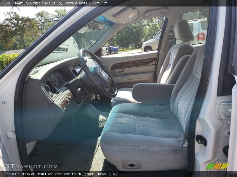 Vibrant White / Light Flint 2003 Mercury Grand Marquis GS