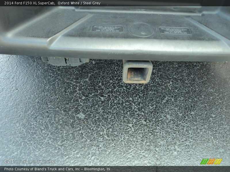 Oxford White / Steel Grey 2014 Ford F150 XL SuperCab