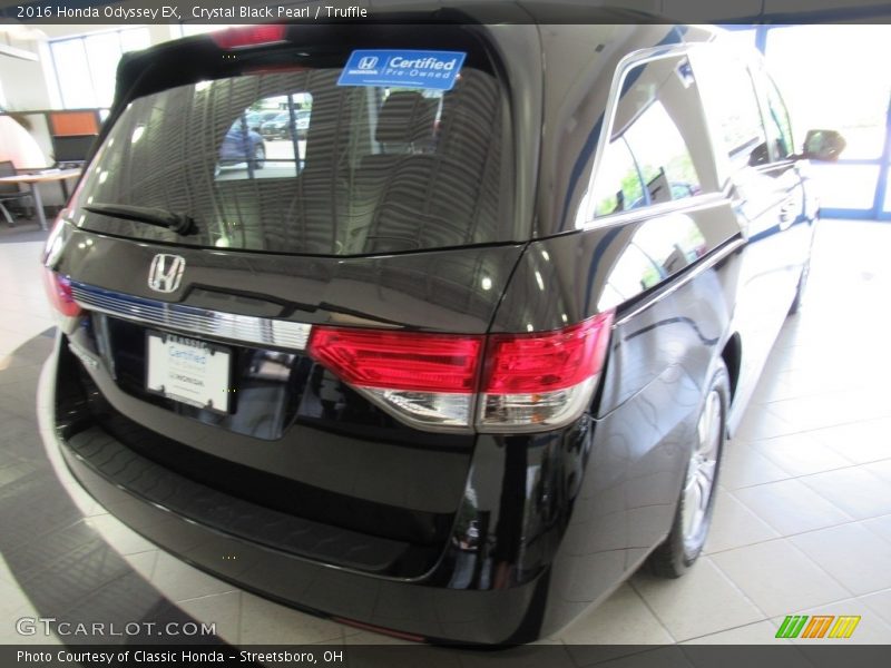 Crystal Black Pearl / Truffle 2016 Honda Odyssey EX