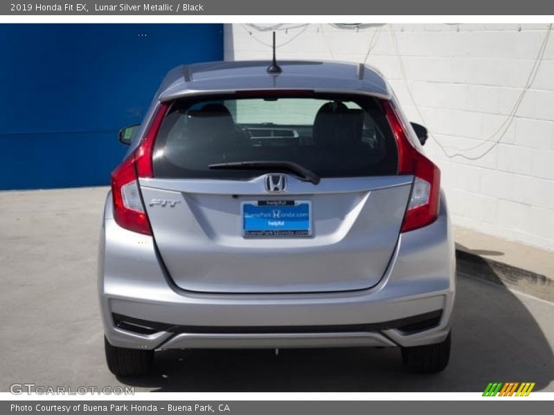 Lunar Silver Metallic / Black 2019 Honda Fit EX