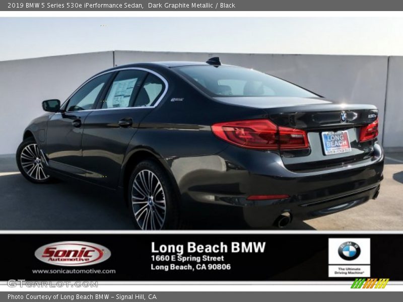 Dark Graphite Metallic / Black 2019 BMW 5 Series 530e iPerformance Sedan