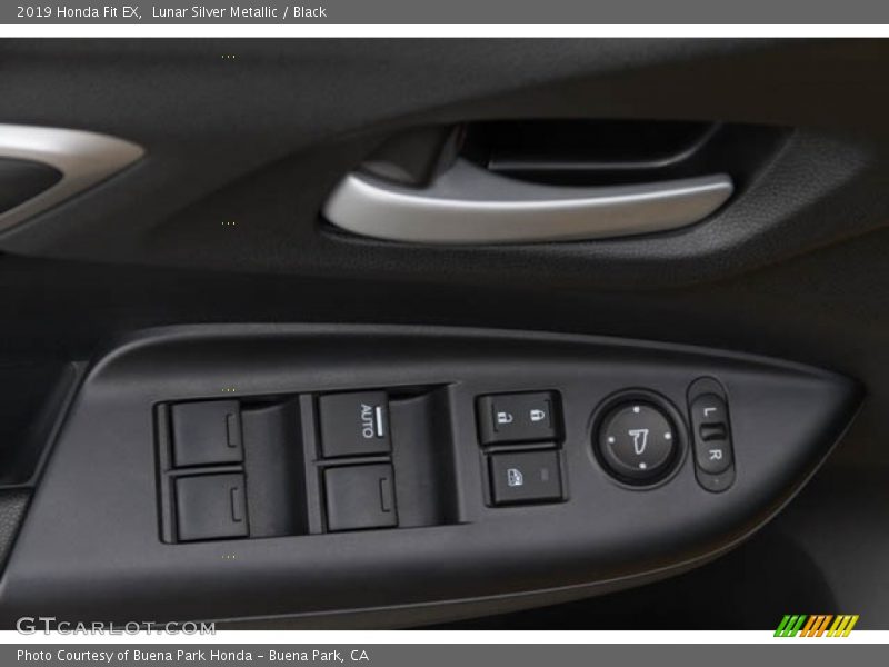 Lunar Silver Metallic / Black 2019 Honda Fit EX