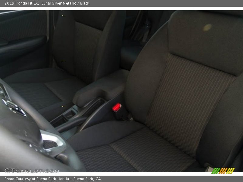 Lunar Silver Metallic / Black 2019 Honda Fit EX