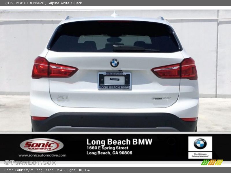 Alpine White / Black 2019 BMW X1 sDrive28i