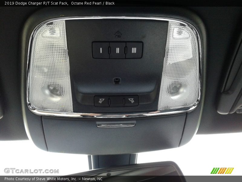 Octane Red Pearl / Black 2019 Dodge Charger R/T Scat Pack
