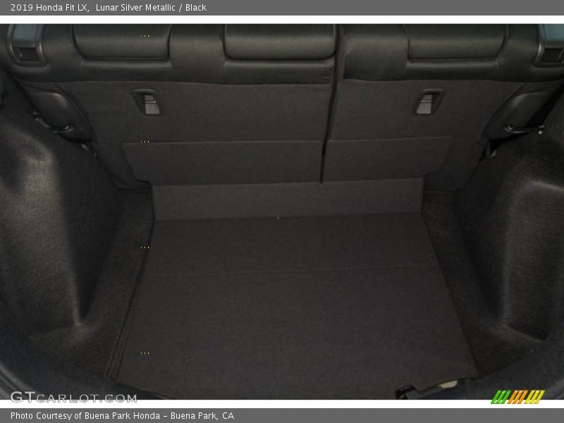 Lunar Silver Metallic / Black 2019 Honda Fit LX