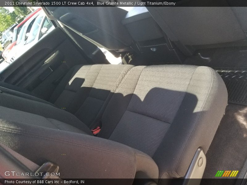 Blue Granite Metallic / Light Titanium/Ebony 2011 Chevrolet Silverado 1500 LT Crew Cab 4x4