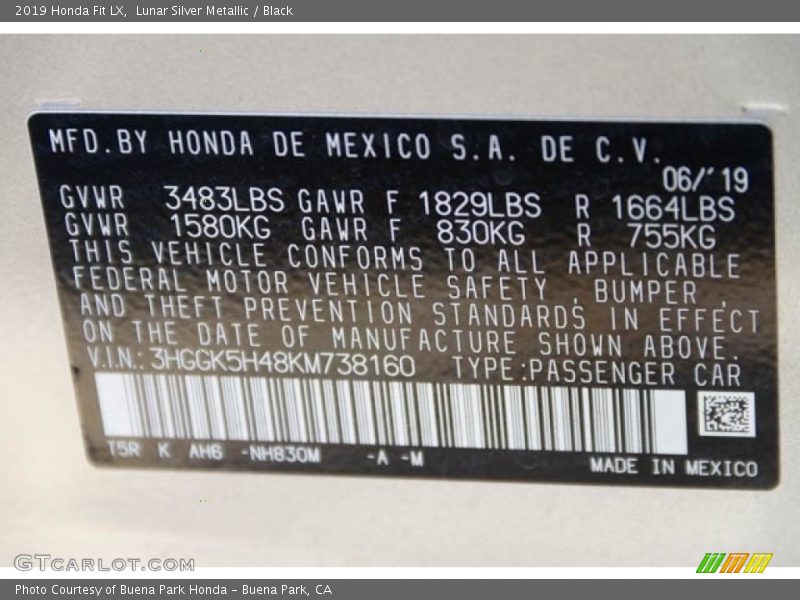 Lunar Silver Metallic / Black 2019 Honda Fit LX