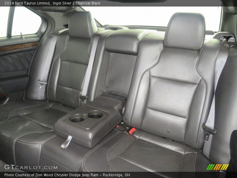 Ingot Silver / Charcoal Black 2014 Ford Taurus Limited