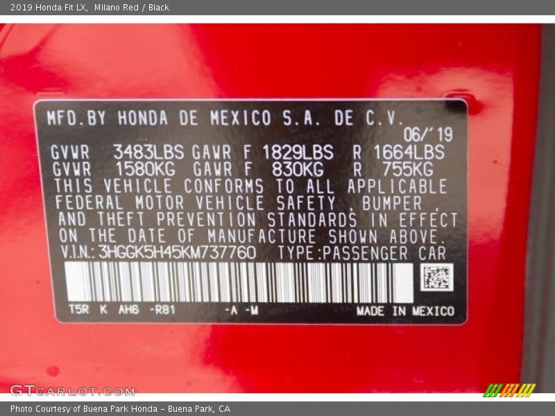 Milano Red / Black 2019 Honda Fit LX
