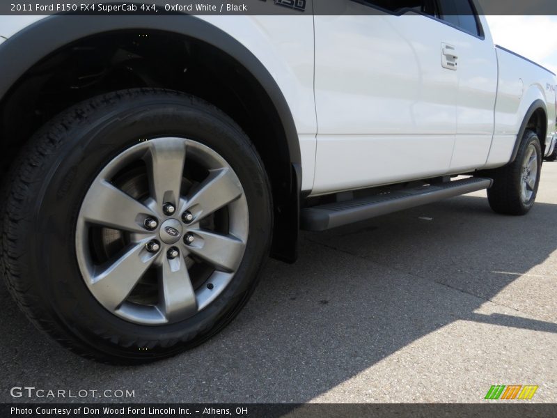 Oxford White / Black 2011 Ford F150 FX4 SuperCab 4x4