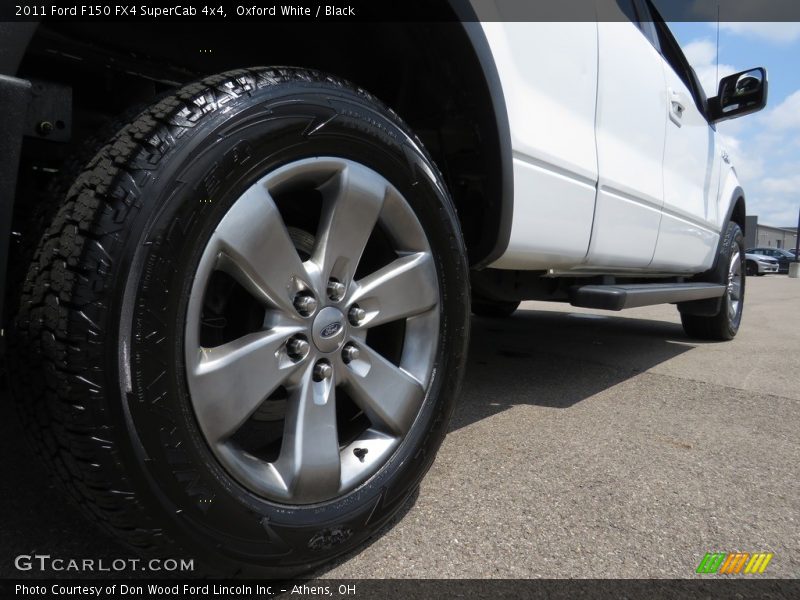 Oxford White / Black 2011 Ford F150 FX4 SuperCab 4x4