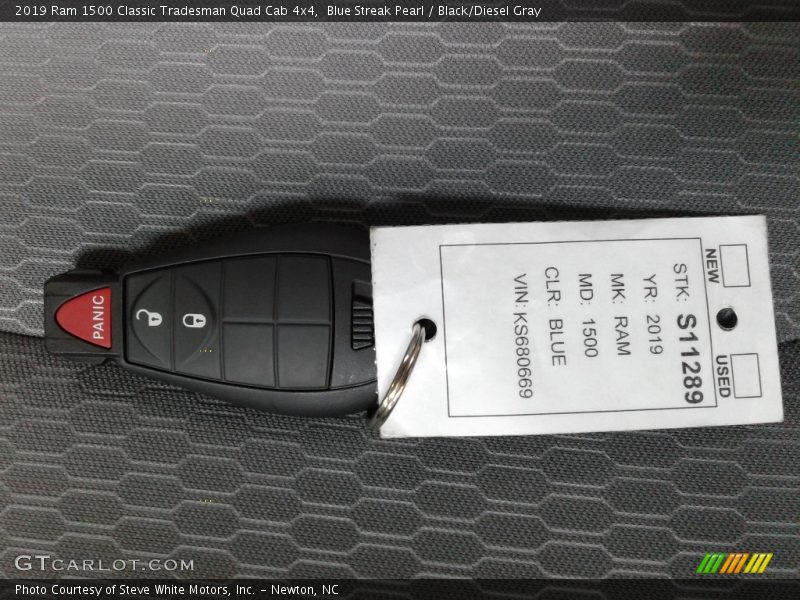 Blue Streak Pearl / Black/Diesel Gray 2019 Ram 1500 Classic Tradesman Quad Cab 4x4