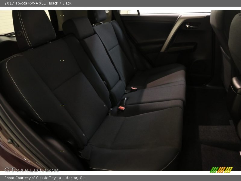 Black / Black 2017 Toyota RAV4 XLE