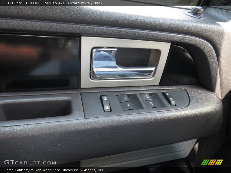 Oxford White / Black 2011 Ford F150 FX4 SuperCab 4x4