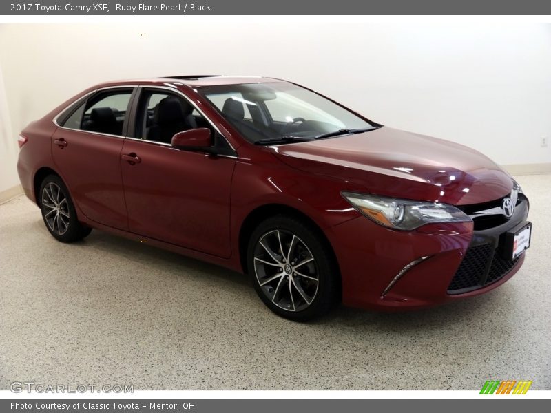 Ruby Flare Pearl / Black 2017 Toyota Camry XSE
