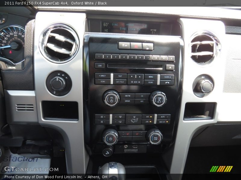 Oxford White / Black 2011 Ford F150 FX4 SuperCab 4x4