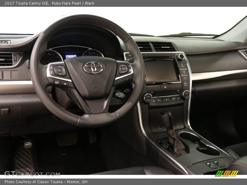 Ruby Flare Pearl / Black 2017 Toyota Camry XSE