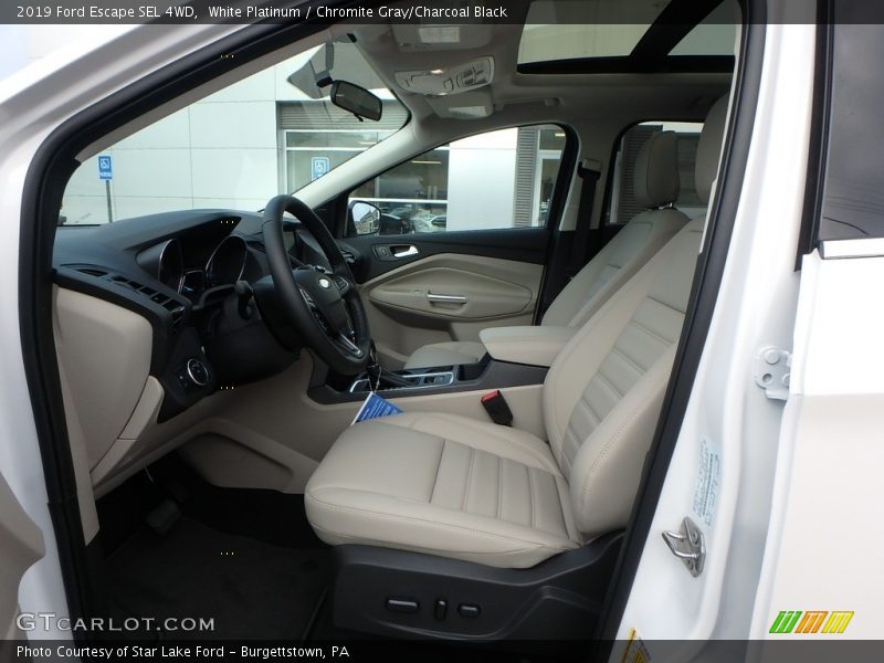 White Platinum / Chromite Gray/Charcoal Black 2019 Ford Escape SEL 4WD