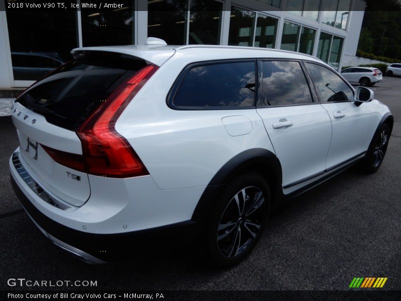 Ice White / Amber 2018 Volvo V90 T5