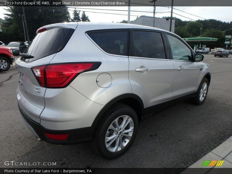Ingot Silver / Chromite Gray/Charcoal Black 2019 Ford Escape SE 4WD