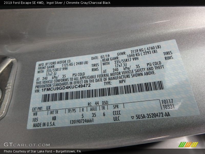 Ingot Silver / Chromite Gray/Charcoal Black 2019 Ford Escape SE 4WD
