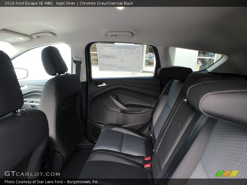 Ingot Silver / Chromite Gray/Charcoal Black 2019 Ford Escape SE 4WD