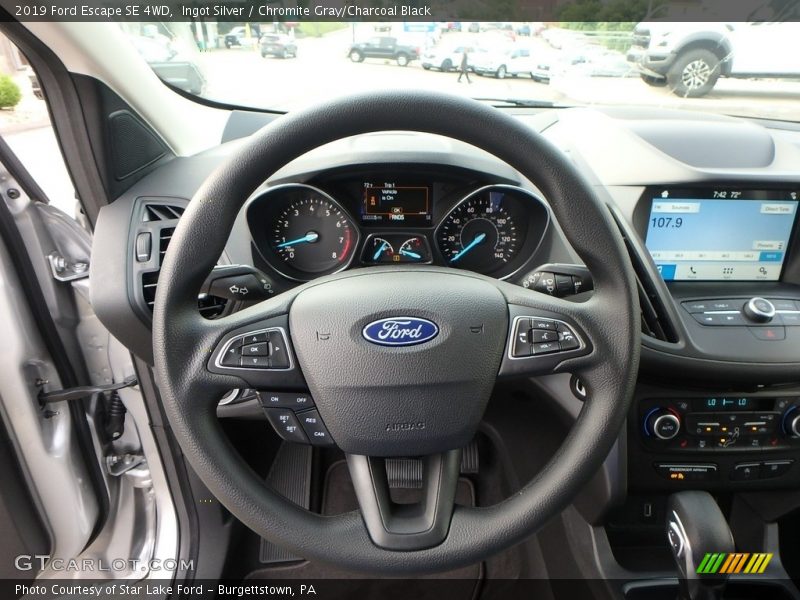 Ingot Silver / Chromite Gray/Charcoal Black 2019 Ford Escape SE 4WD