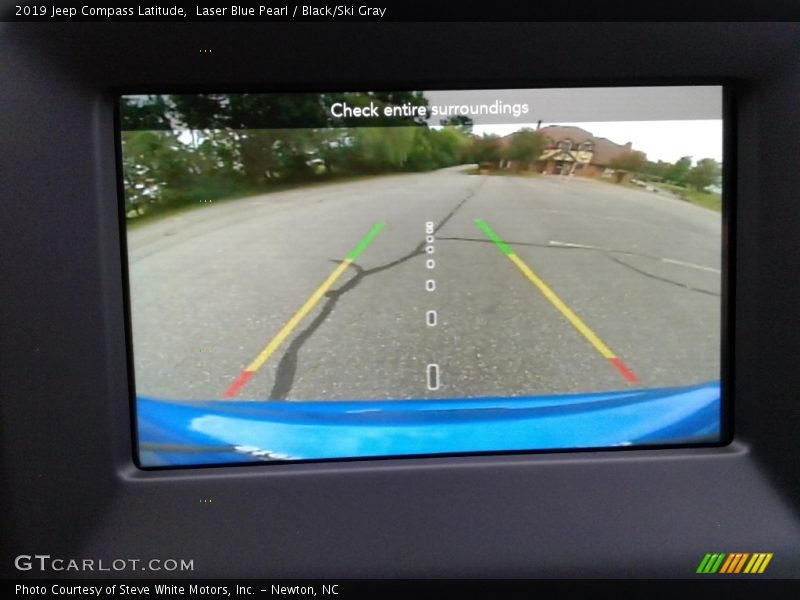 Laser Blue Pearl / Black/Ski Gray 2019 Jeep Compass Latitude
