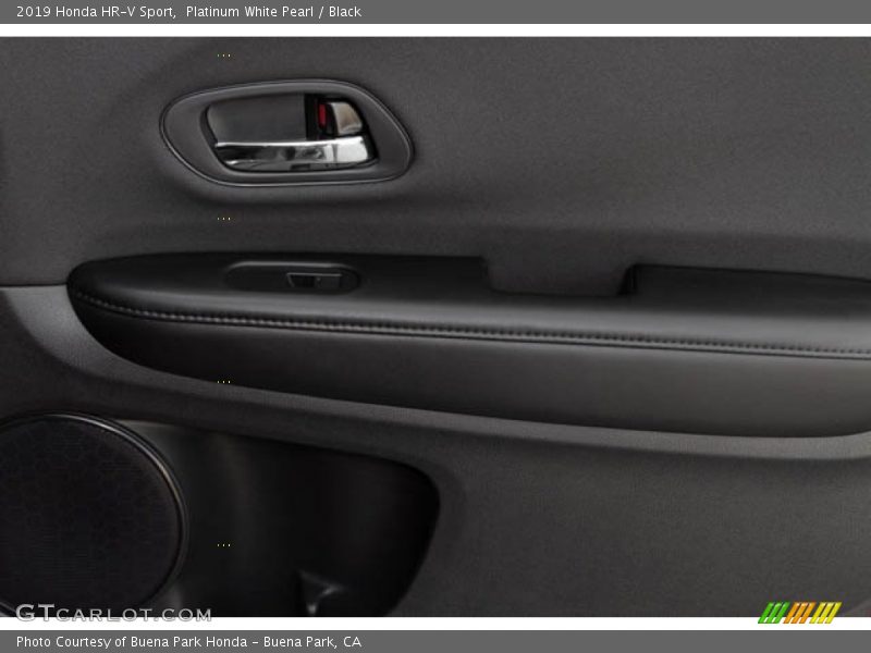 Platinum White Pearl / Black 2019 Honda HR-V Sport