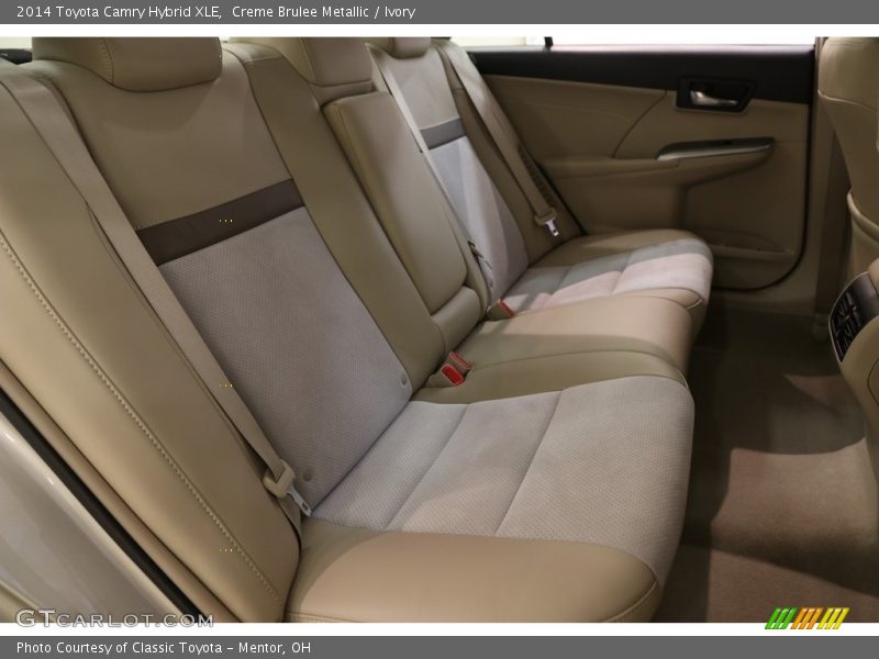 Creme Brulee Metallic / Ivory 2014 Toyota Camry Hybrid XLE