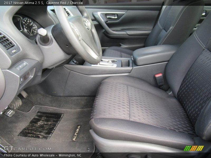 Cayenne Red / Charcoal 2017 Nissan Altima 2.5 S